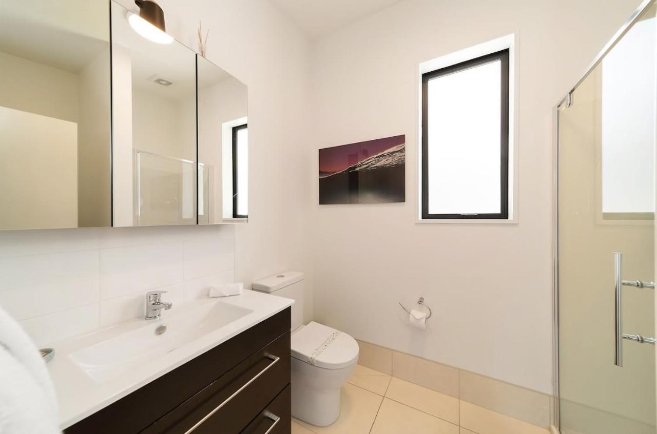 'Lakelife' Lake Front Apartment Queenstown Eksteriør bilde