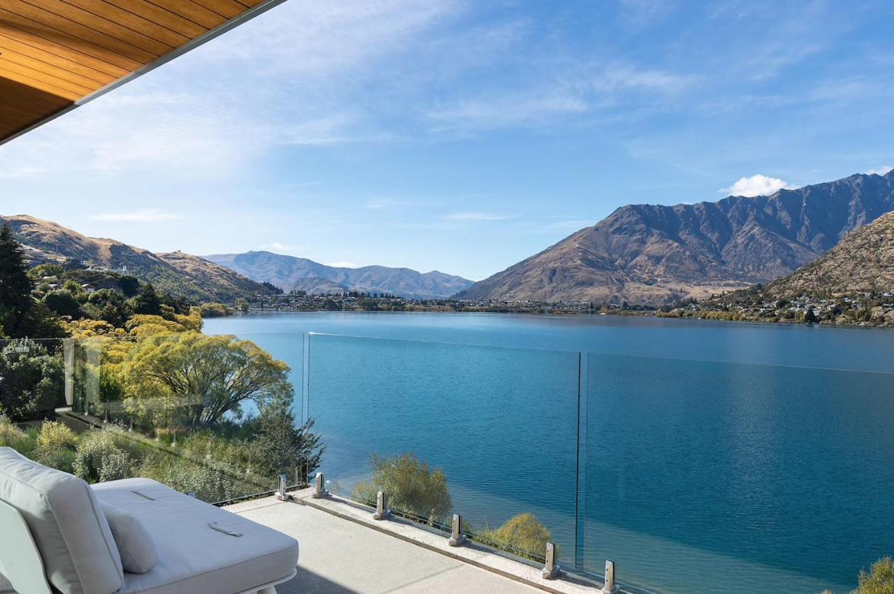 'Lakelife' Lake Front Apartment Queenstown Eksteriør bilde