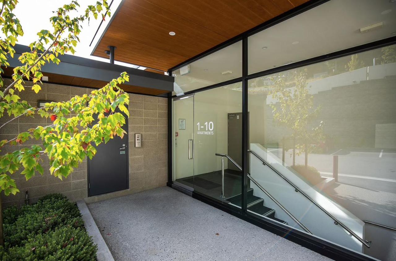 'Lakelife' Lake Front Apartment Queenstown Eksteriør bilde