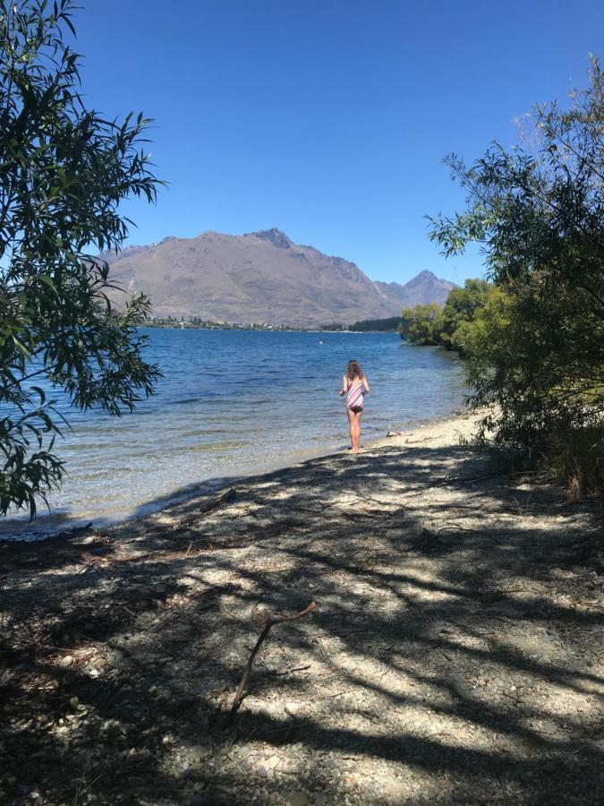 'Lakelife' Lake Front Apartment Queenstown Eksteriør bilde